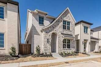 1231 Porter St in Allen, TX - Building Photo - Building Photo