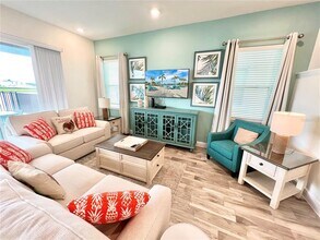 3032 Parrot Head Pl in Kissimmee, FL - Building Photo - Building Photo