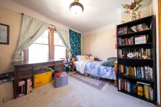 4013 Quail Ave N in Robbinsdale, MN - Building Photo - Building Photo