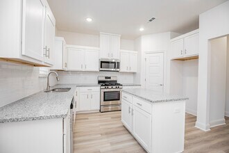 4307 SW Bison St in Bentonville, AR - Foto de edificio - Building Photo