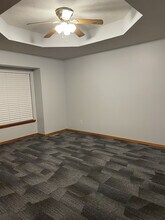 216 W Wade St in Republic, MO - Building Photo - Building Photo