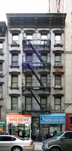 317 W 35th St in New York, NY - Foto de edificio - Building Photo