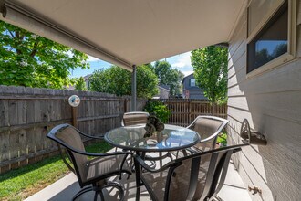 2338 Moorgate Dr in Loveland, CO - Building Photo - Building Photo