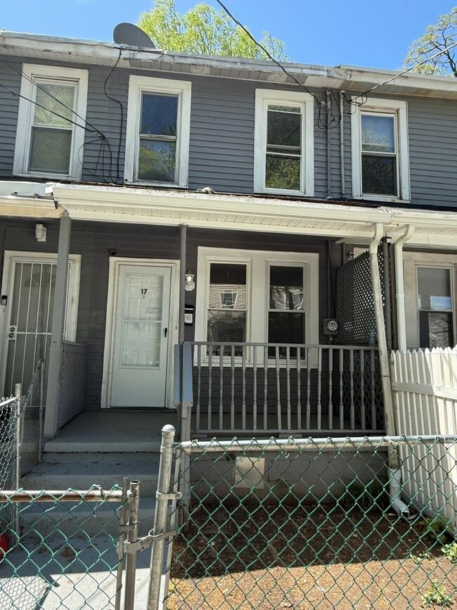 property at 17 Race St