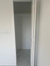 2730 NW 44th St in Miami, FL - Building Photo - Building Photo