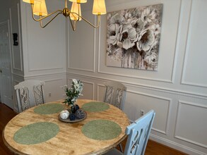 324 Long Pointe Ln in Columbia, SC - Foto de edificio - Building Photo