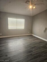 8020 James Grayson Dr in Las Vegas, NV - Building Photo - Building Photo