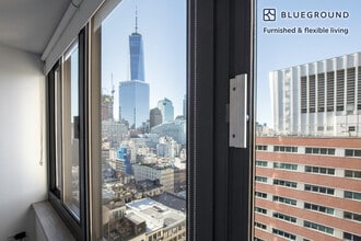 105 Duane St in New York, NY - Building Photo - Building Photo