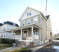 45 Riverside Ave in Red Bank, NJ - Building Photo - Building Photo