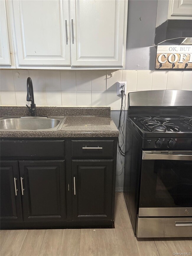 110 Elliott Ave in Yonkers, NY - Building Photo - Building Photo