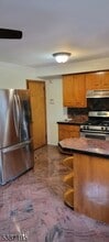 520 Hunter Ave in Scotch Plains, NJ - Building Photo - Building Photo