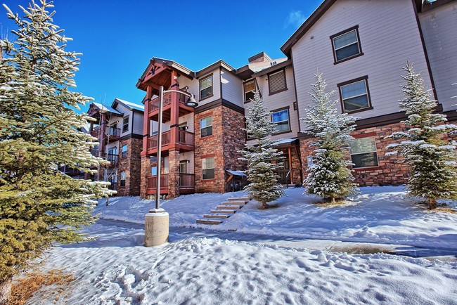 Club Commons in Snowmass Village, CO - Building Photo - Building Photo