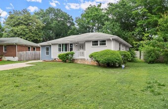 2756 Gresham Rd S E in Atlanta, GA - Building Photo - Building Photo