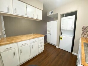 1315 Yuma St in Manhattan, KS - Building Photo - Building Photo