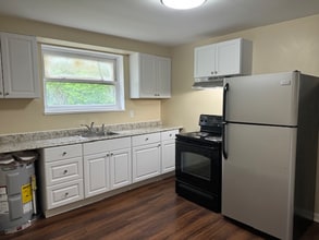 4321 Bruhin Rd in Knoxville, TN - Building Photo - Building Photo