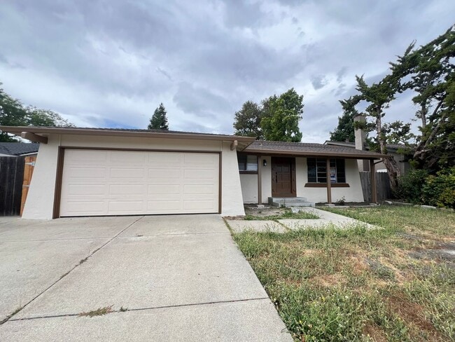 property at 6265 Robin Ct