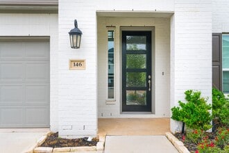 146 Renodes Garden Ln in Tomball, TX - Building Photo - Building Photo