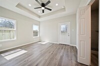 8005 Carver Rd photo'