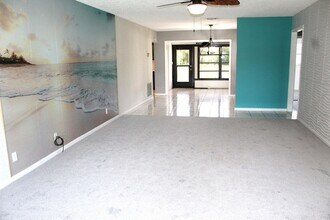 9955 Papaya Tree Trail in Boynton Beach, FL - Building Photo - Building Photo