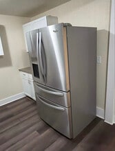 1326 W Scott St in Milwaukee, WI - Building Photo - Building Photo