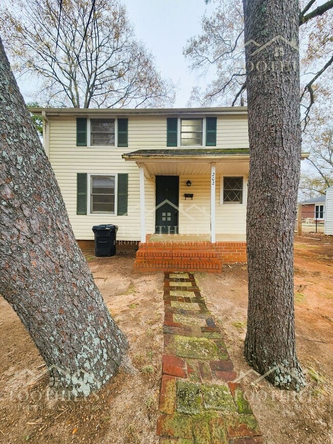 202 William St in Anderson, SC - Building Photo - Building Photo