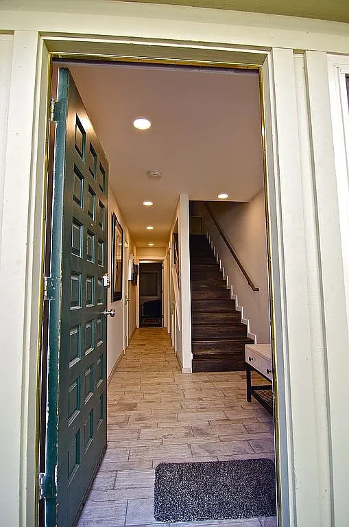 989 Tahoe Blvd in Incline Village, NV - Building Photo - Building Photo