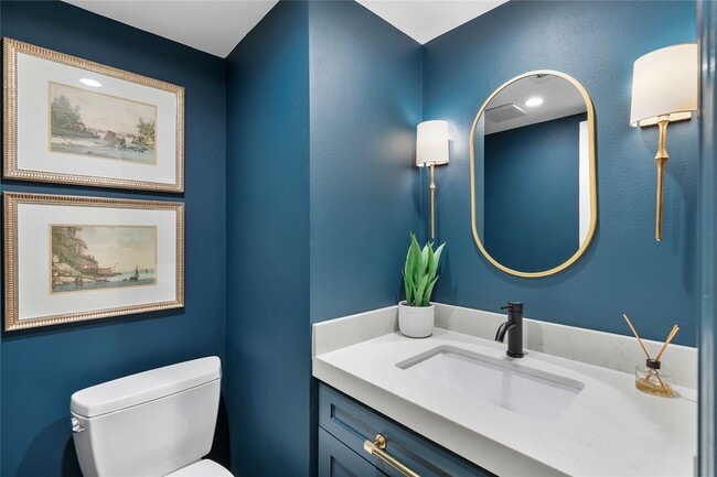 property at 3139 Bissonnet St