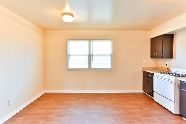 Bella Vista Apartments in Statesville, NC - Building Photo - Interior Photo