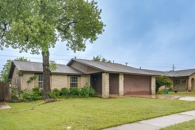 12103 Grey Rock Ln in Austin, TX - Building Photo - Building Photo