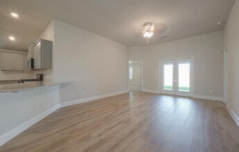 13317 Silver Egret Ln in La Marque, TX - Building Photo - Building Photo