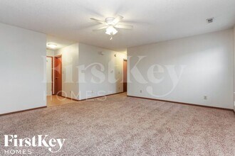 6231 Longmeadow Dr in Indianapolis, IN - Building Photo - Building Photo