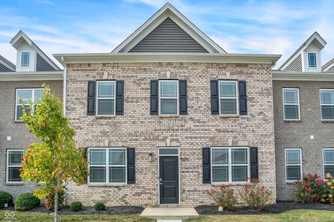 property at 2792 Maricopa Blvd