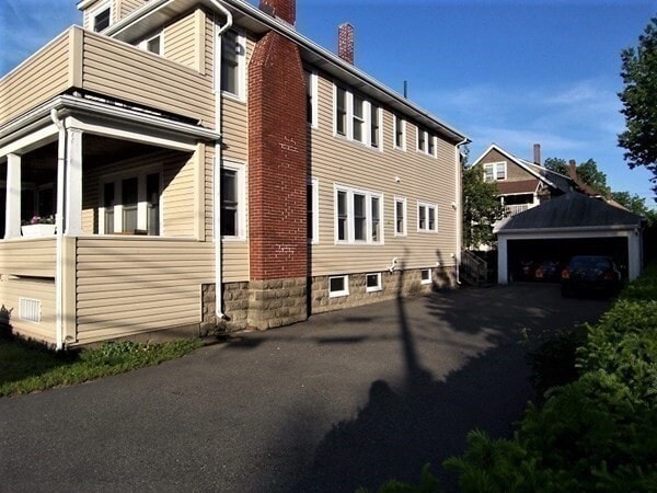 49 Allen St in Arlington, MA - Building Photo - Building Photo