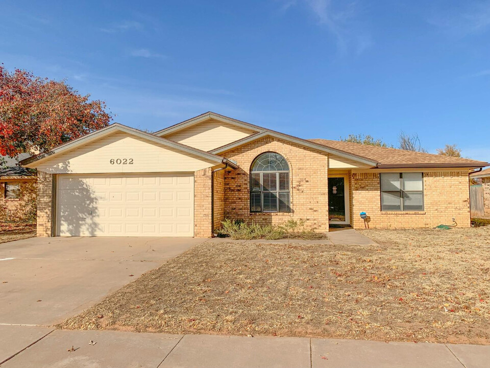 6022 72nd St in Lubbock, TX - Building Photo