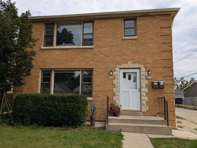 property at 5618 N 27th St