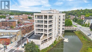 80 9th St E in Owen Sound, ON - Building Photo - Building Photo