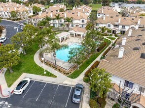 956 N Turner Ave in Ontario, CA - Building Photo - Building Photo
