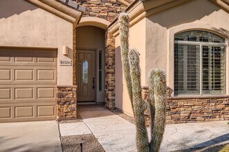 10326 E Pine Valley Dr in Scottsdale, AZ - Building Photo - Building Photo