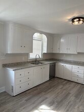81 Allds St in Nashua, NH - Building Photo - Building Photo