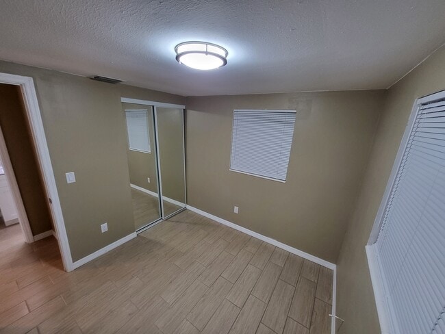 4901 23rd Ave S, Unit DUPLEX in Tampa, FL - Building Photo - Building Photo