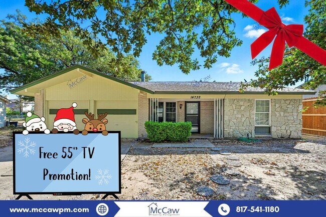 property at 14732 Oakwood Ln