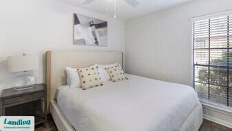 1408 Teasley Ln in Denton, TX - Building Photo