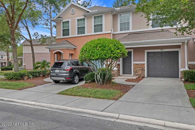 5915 Pavilion Dr in Jacksonville, FL - Building Photo - Building Photo