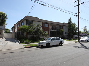 408-410 E Maple St in Glendale, CA - Building Photo - Building Photo