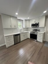 63 Rosemary Ln in Falmouth, MA - Building Photo - Building Photo
