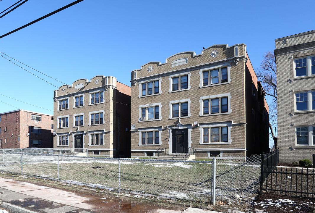 Vine Street Apartments in Hartford, CT - Foto de edificio