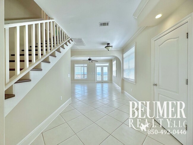 10115 Sinton Dr in Pensacola, FL - Building Photo - Building Photo