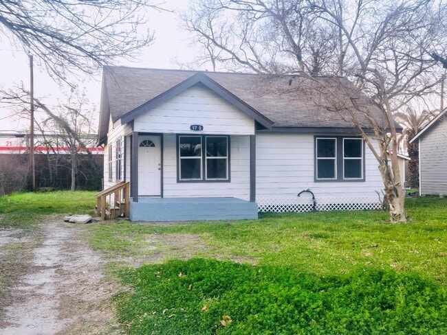 property at 9710 Casa Loma Dr