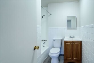 266 Winton Rd in Rochester, NY - Building Photo - Building Photo