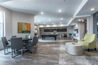 Haven at Main in Houston, TX - Foto de edificio - Interior Photo